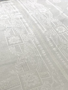 Nappe damassée