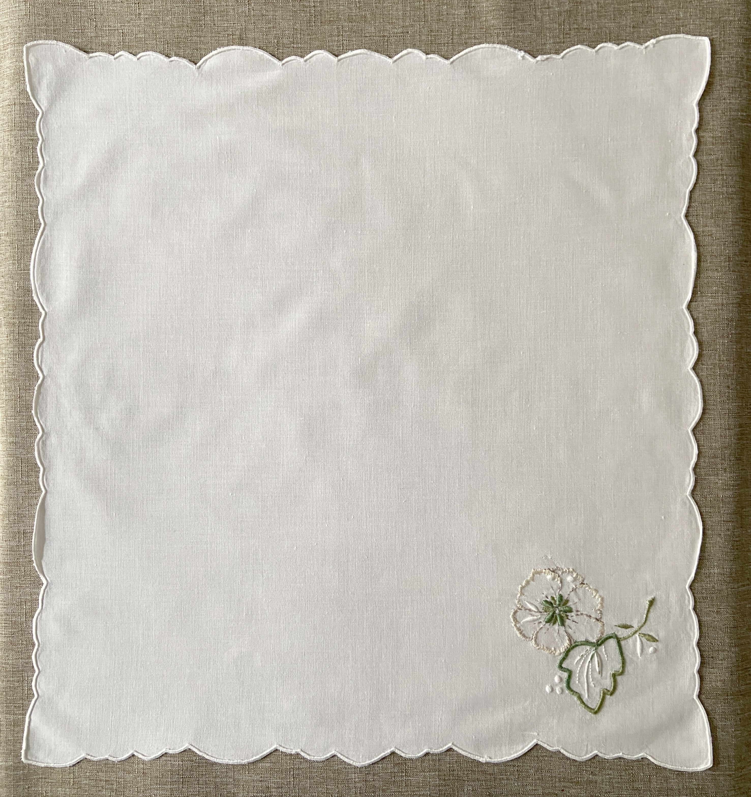 4 Serviettes "Roses Mikado"