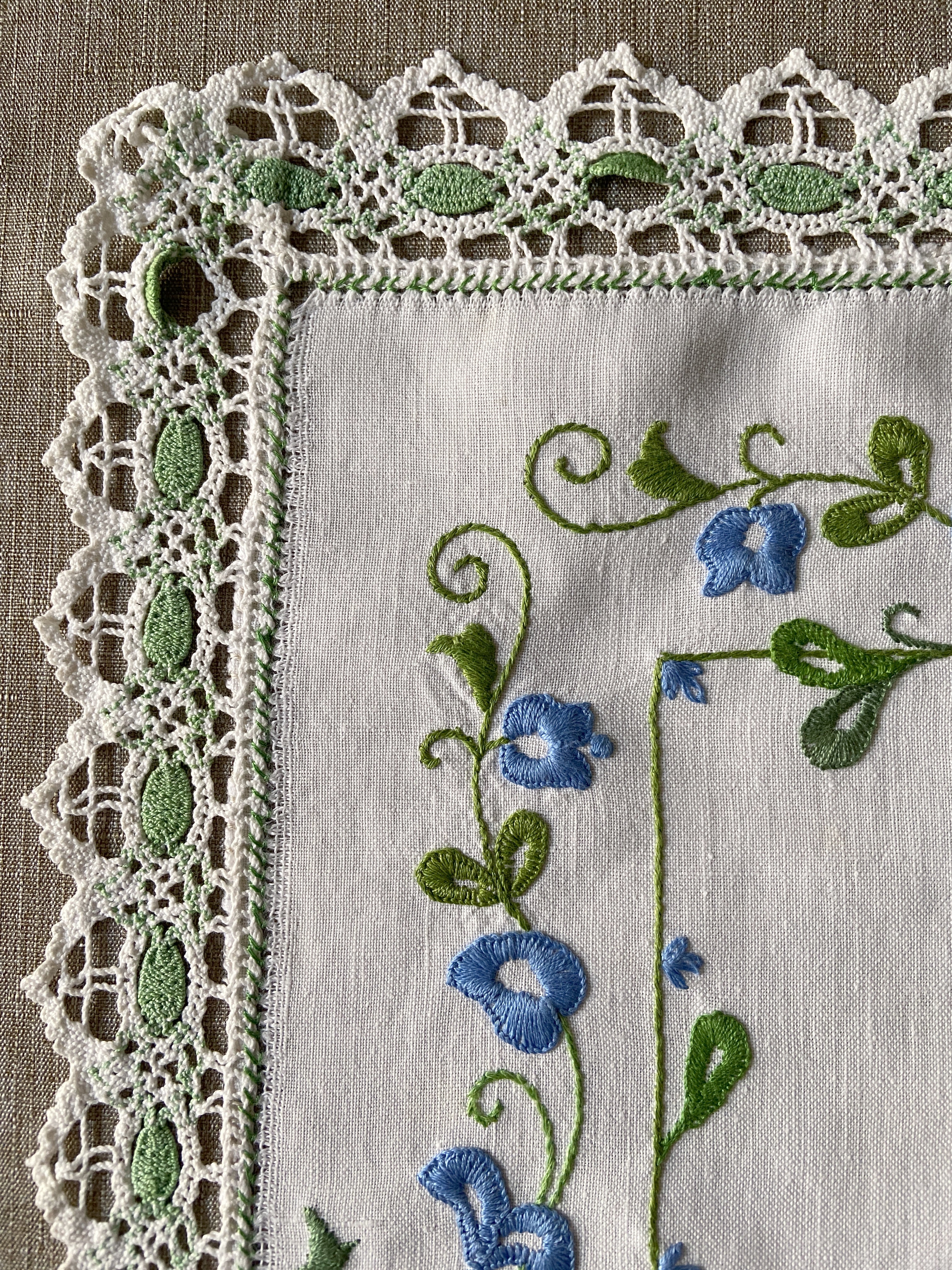 Centre de table  "Fleur bleue"