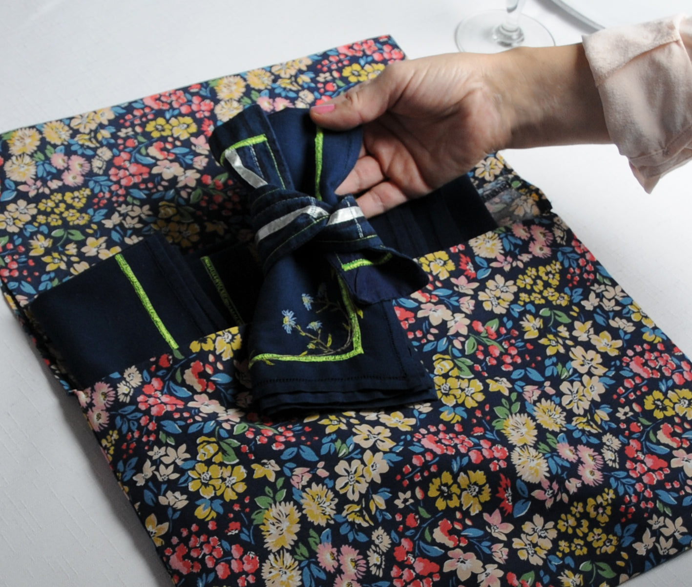 6 Serviettes “Fleur bleue”
